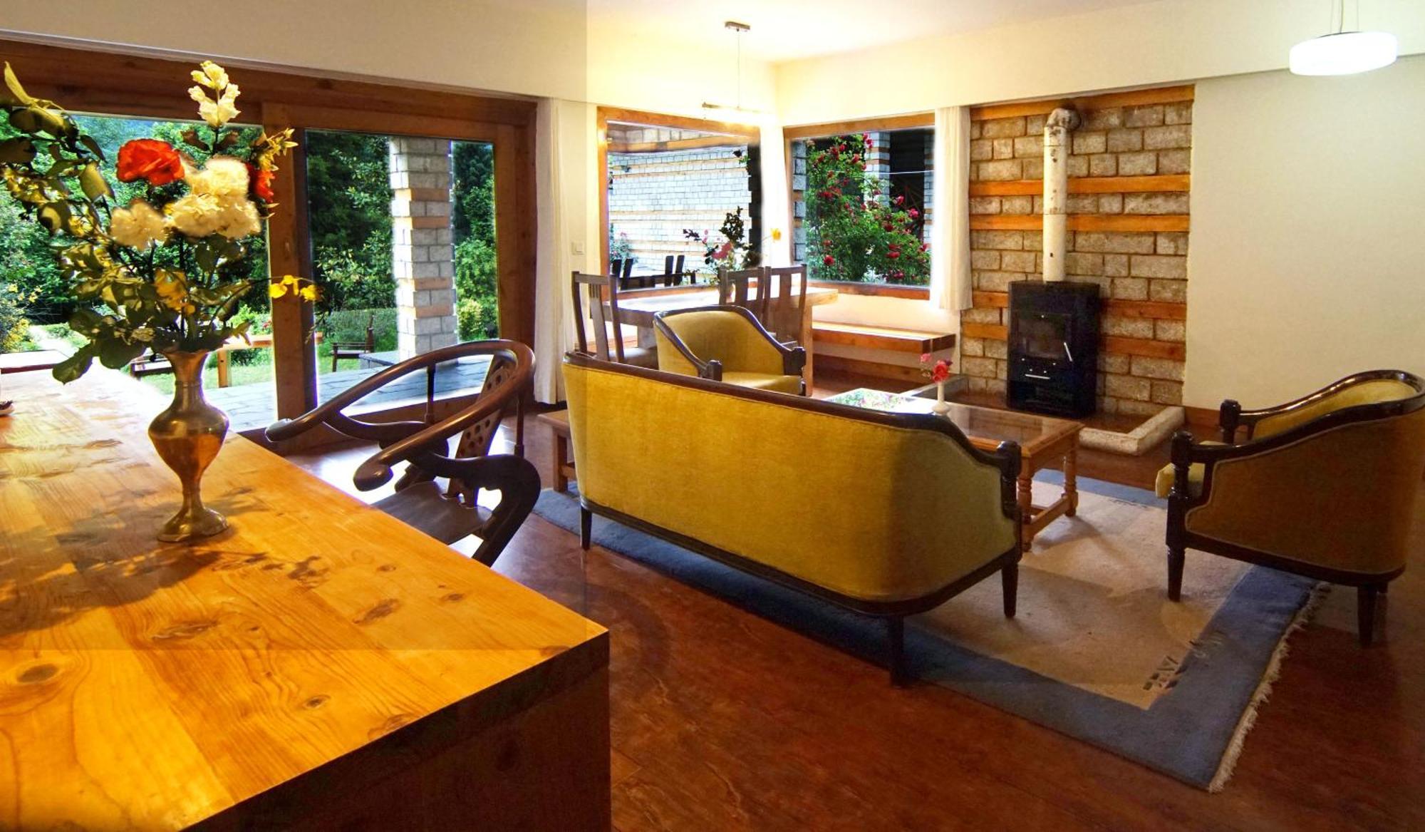 Banon Resorts Manāli Extérieur photo