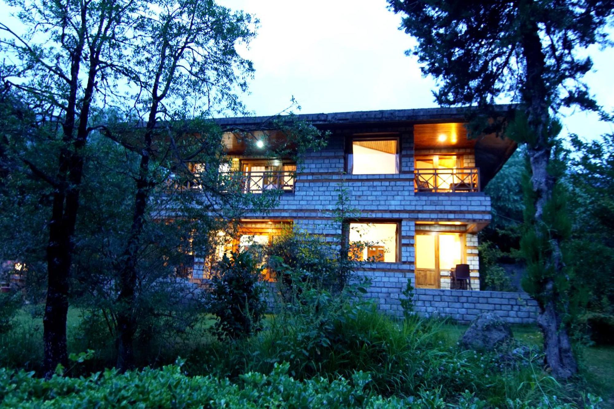 Banon Resorts Manāli Extérieur photo