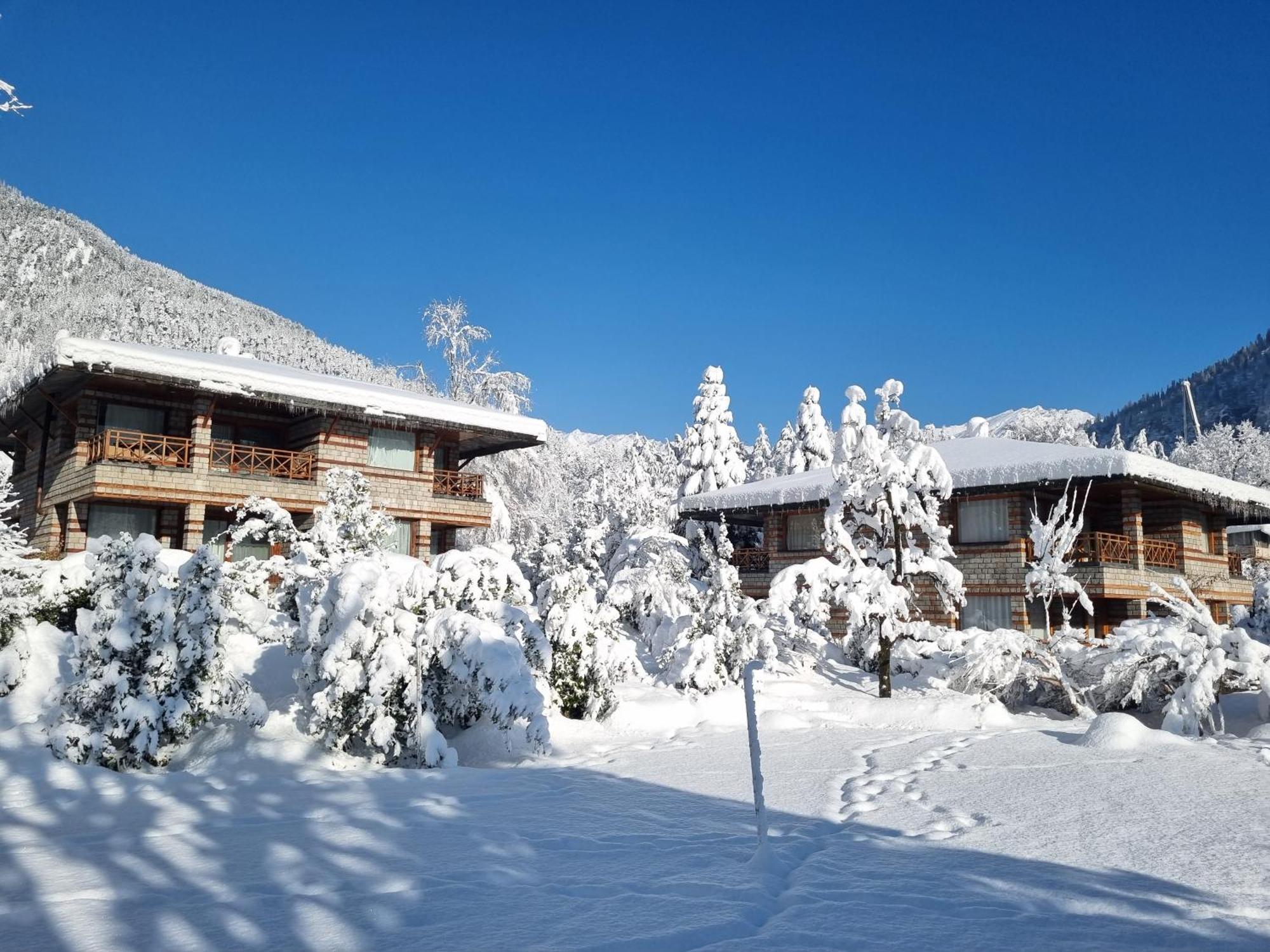Banon Resorts Manāli Extérieur photo
