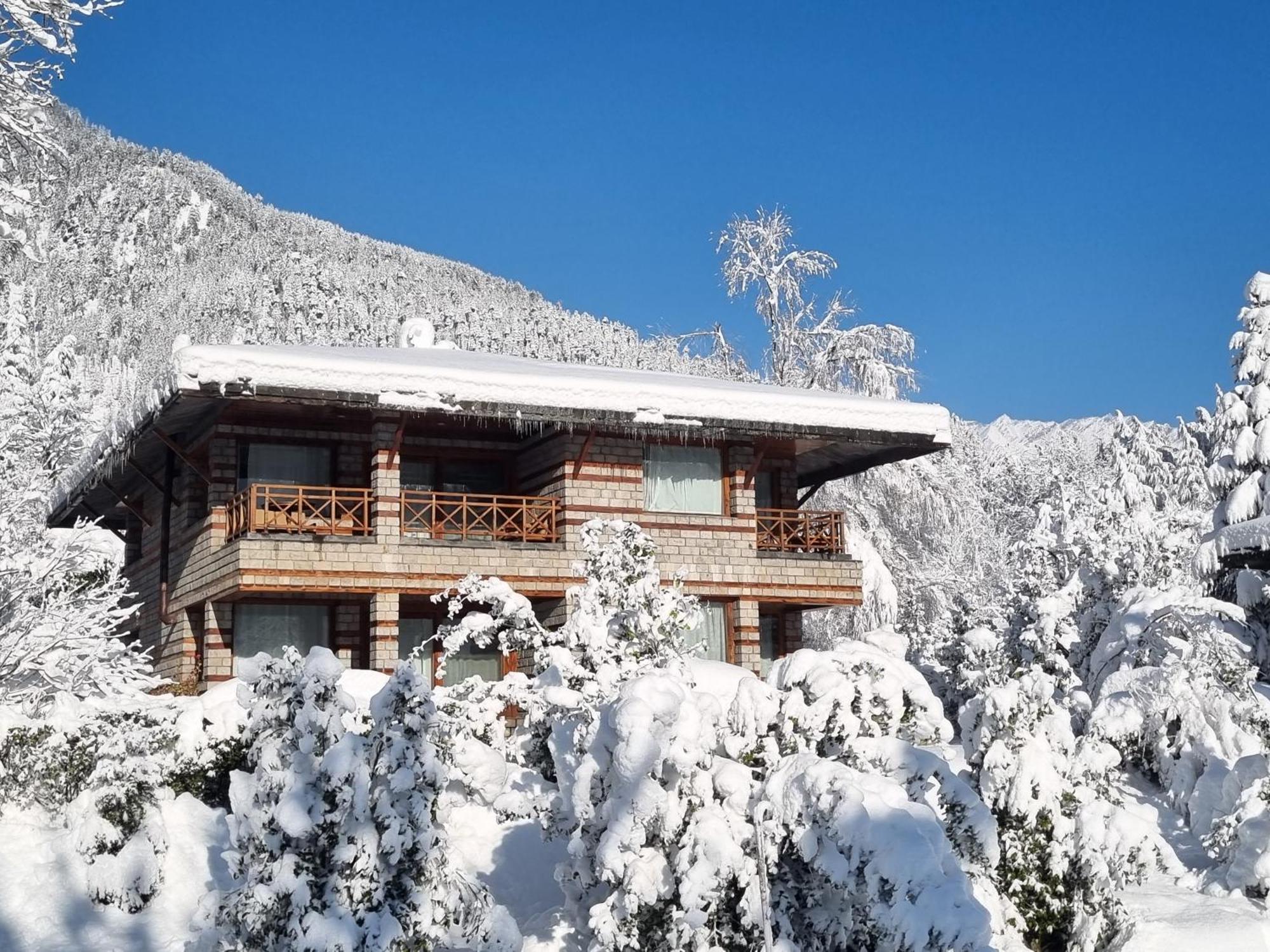 Banon Resorts Manāli Extérieur photo