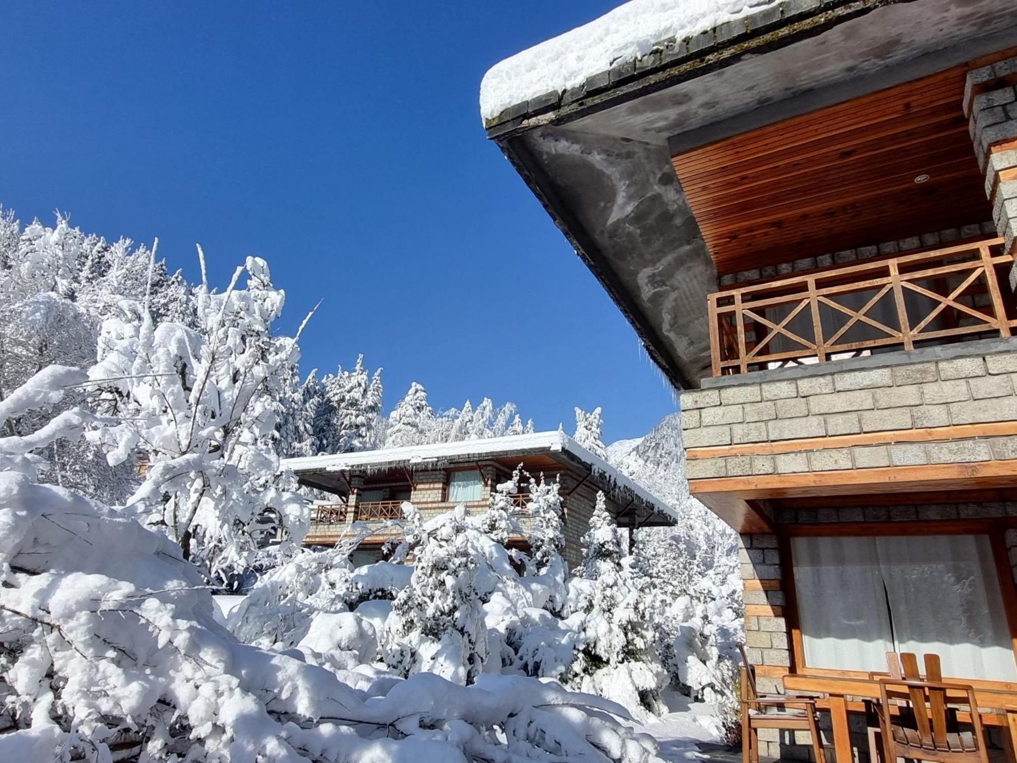 Banon Resorts Manāli Extérieur photo