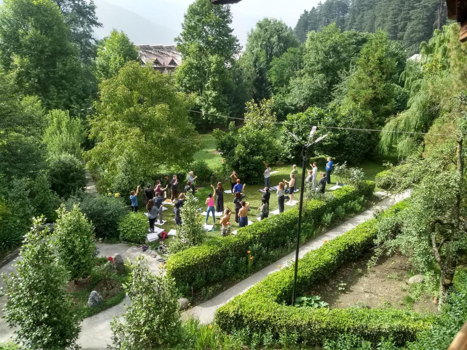 Banon Resorts Manāli Extérieur photo