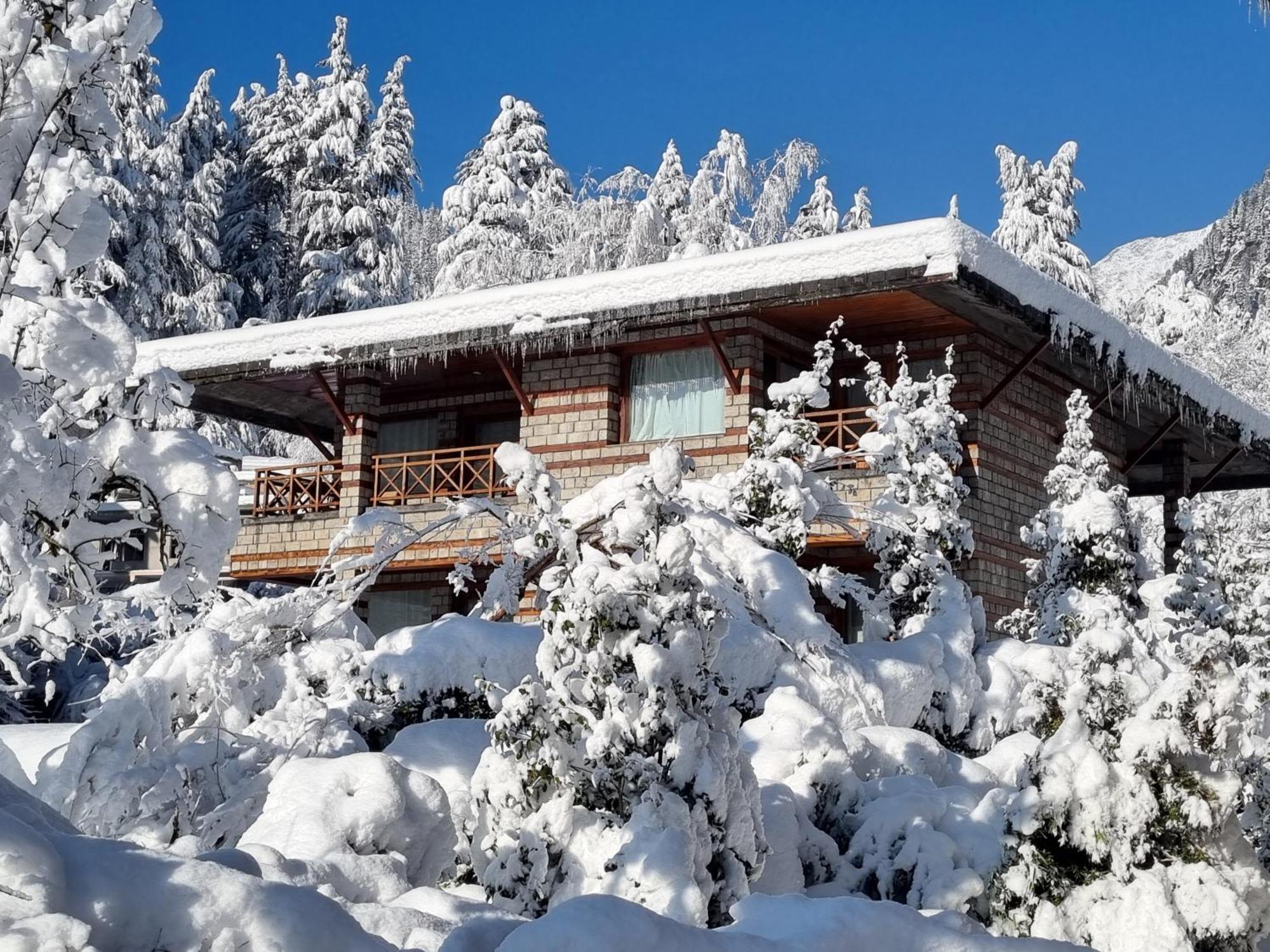 Banon Resorts Manāli Extérieur photo